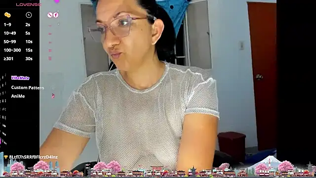Serenity_Lux webcam