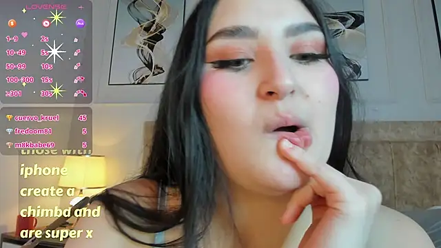 zoe_moon__ webcam