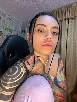i_am_nina_ webcam