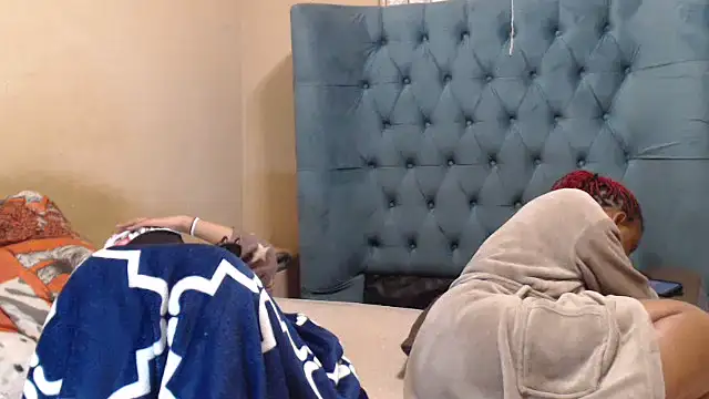 EbonyEssence webcam