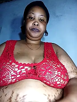 OCEANSQUITERXXX webcam