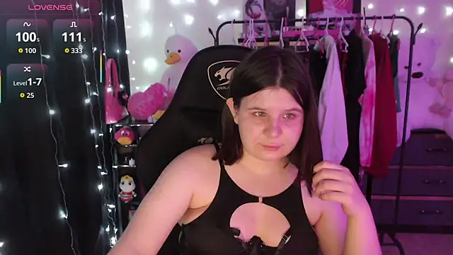 AmyVibess webcam