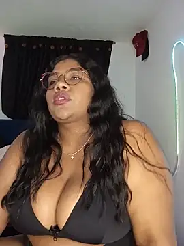 paola091 webcam
