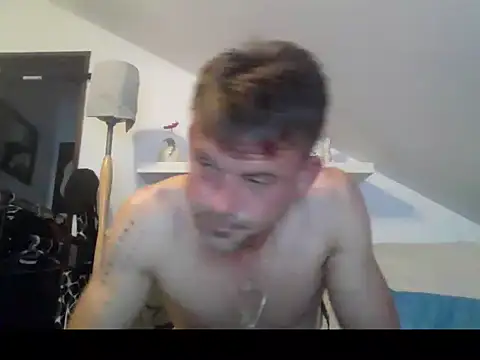 Cambitchboy webcam