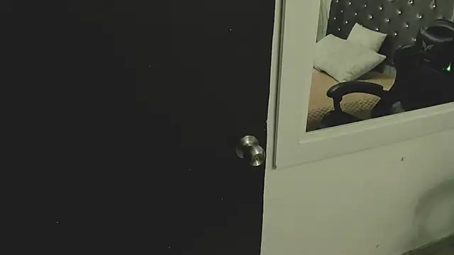 nymphomanya webcam