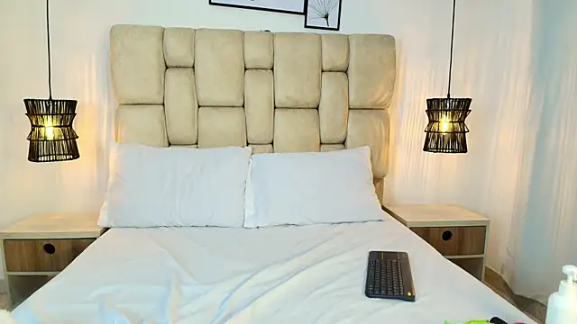AdharaSmithh webcam