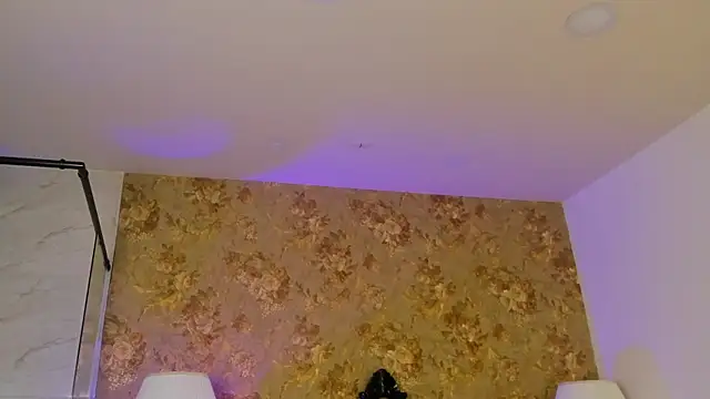 alanna_blaze webcam