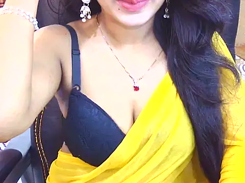 Noor_Zarin webcam