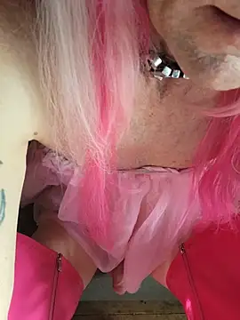 LUXORALOVE webcam