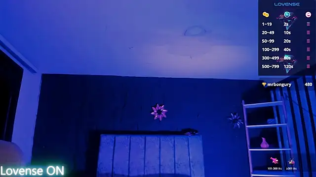 LiamDeep webcam