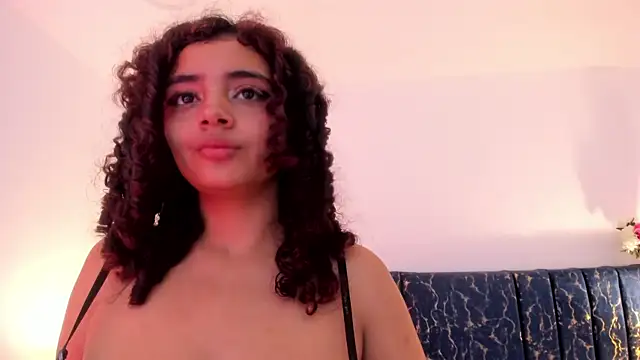 Dahlia_rossee webcam