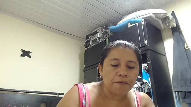 adrixxx38 webcam