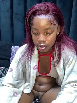 littlebunny33 - Littlebunny33's free webcam - UK Sex Cams