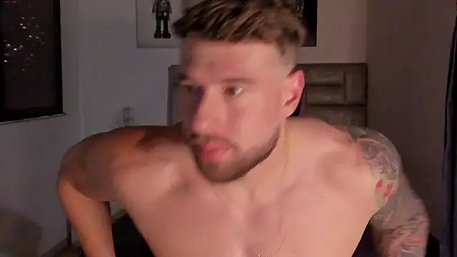 paul_rogerr webcam