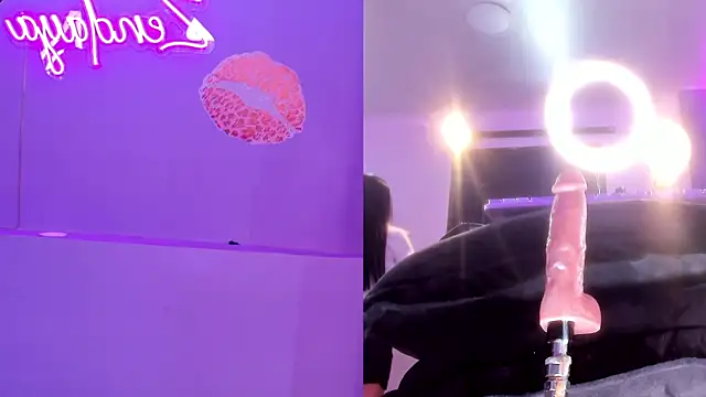 ZendayaGrey webcam