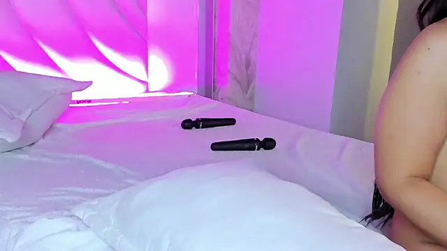 siara_and_zoe webcam