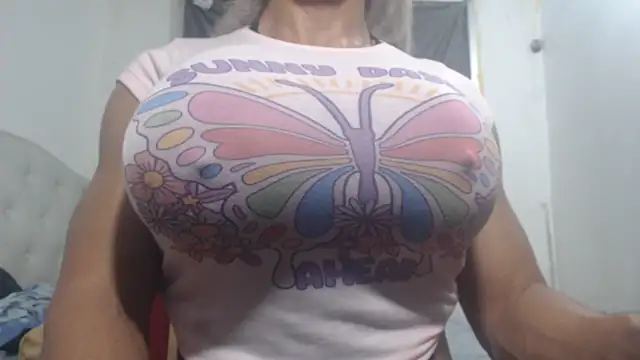 danielamusclets - DanielaMuscleTS's free webcam - UK Sex Cams