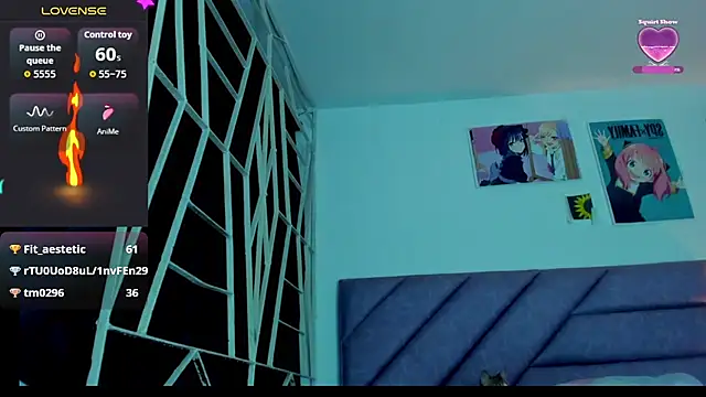 KARINNA__RAVEN webcam