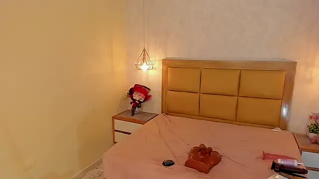 MELISSAROUGE webcam