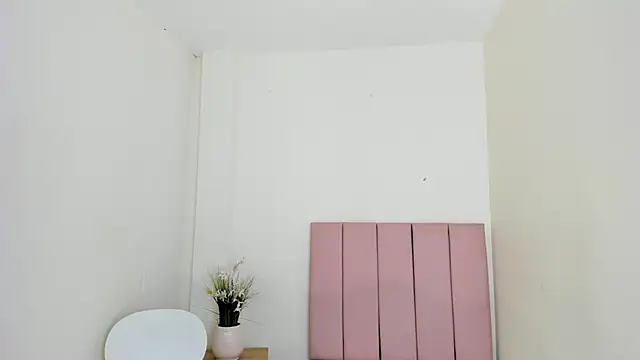 luz_noxentia - Luz_noxentia's free webcam - UK Sex Cams