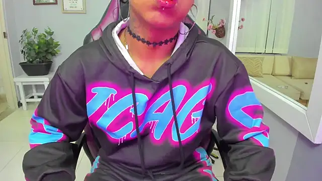 Nahomy_Collins_ webcam