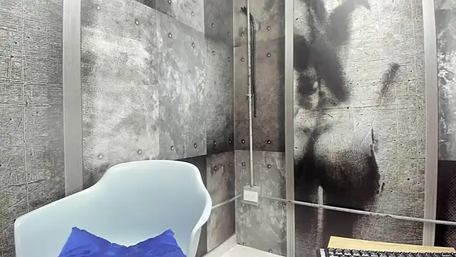 Gury_tattoo webcam