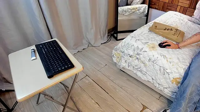 madydoll_ - Madydoll_'s free webcam - UK Sex Cams