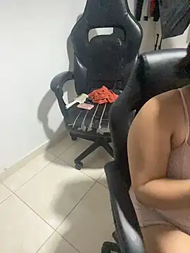 Karina_PrettyHot69 webcam