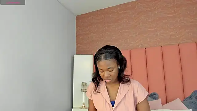 MiaJacksson webcam