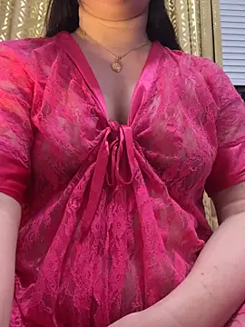 QueenRima99 webcam