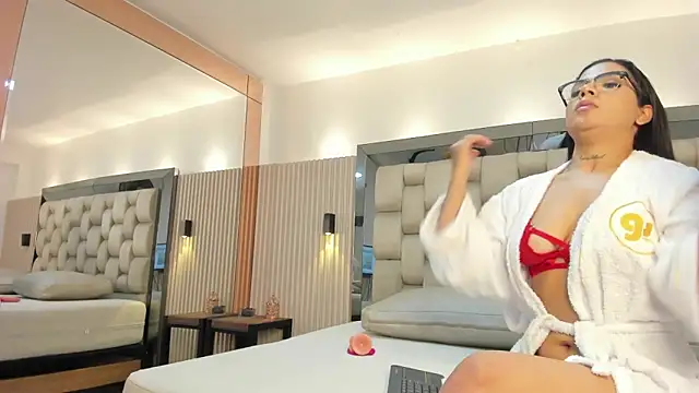 madelein_fosterr