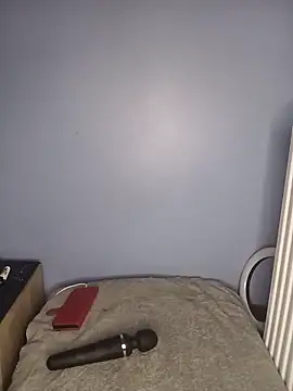 sweetybae75's room