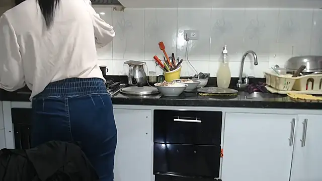 kateleyagrey webcam