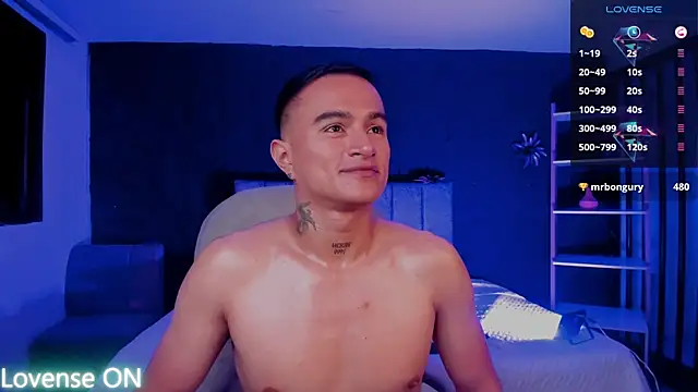 LiamDeep webcam