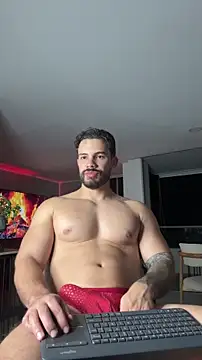 Valenthino_Salvatore live sex cam