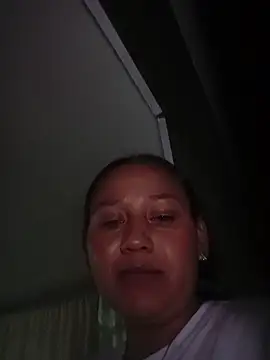 Zoe_Mackenzi webcam