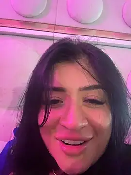 lucianaroy - Lucianaroy's free webcam - UK Sex Cams