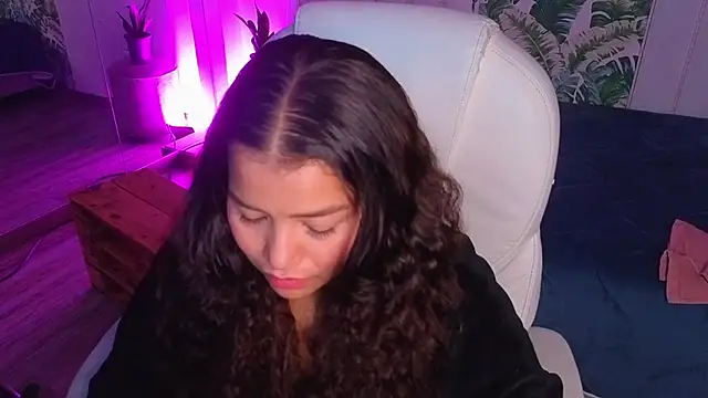 loly_marce - Loly_marce's free webcam - UK Sex Cams