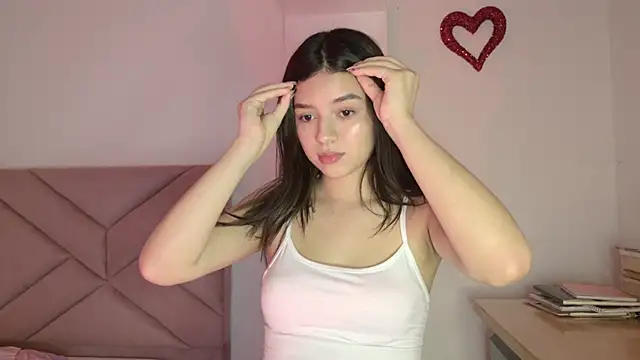 eva_sin18 live sex cam