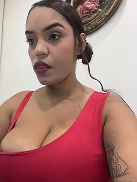 Sara-77 webcam