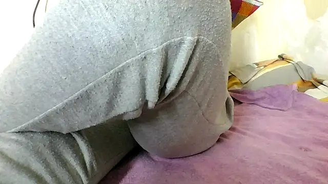 Thandie40 webcam