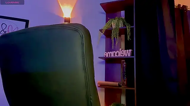 MarcellaGriffin webcam