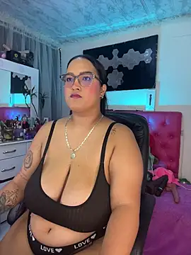 Teffy__xxx webcam