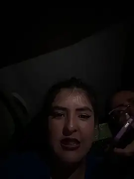 kim_zaratte webcam