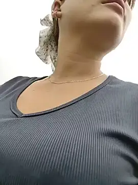 Lina_sex2k webcam