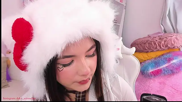 dolce_antonellaa webcam