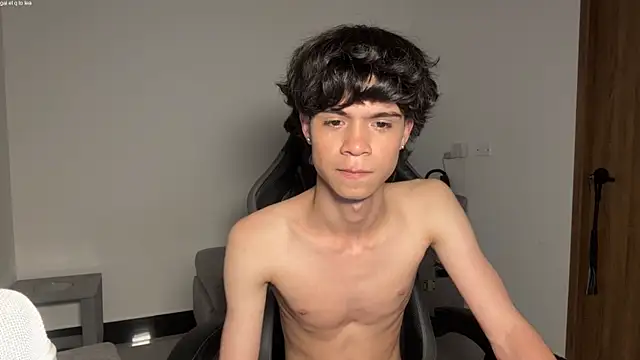 OopsAgain_ webcam