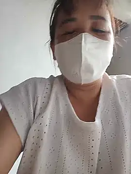 Lyna_sexy24 webcam