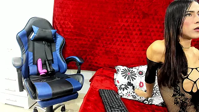 valery_slim18 webcam