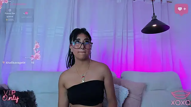 Molly_Hils789 webcam